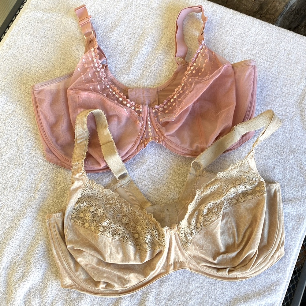 Elomi underwire Euro cut unlined bras sheer lace 38K 36J (US)